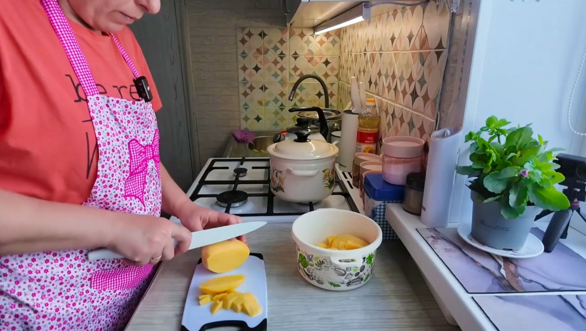 Не дышите, чёрти что. Бывает, что поделать. смотреть онлайн