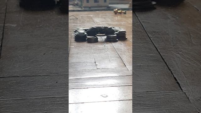 разрушаем дом из монет