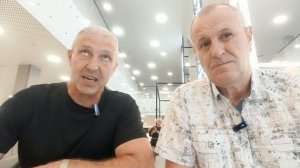 Почему люди бросают Традионный бизнес .? Напиши  в коментах Хочу узанать больше .