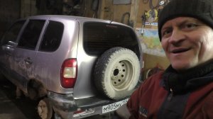 Доделываю прицеп. Варю гнилую Шниву, всё в ТРУХУ...