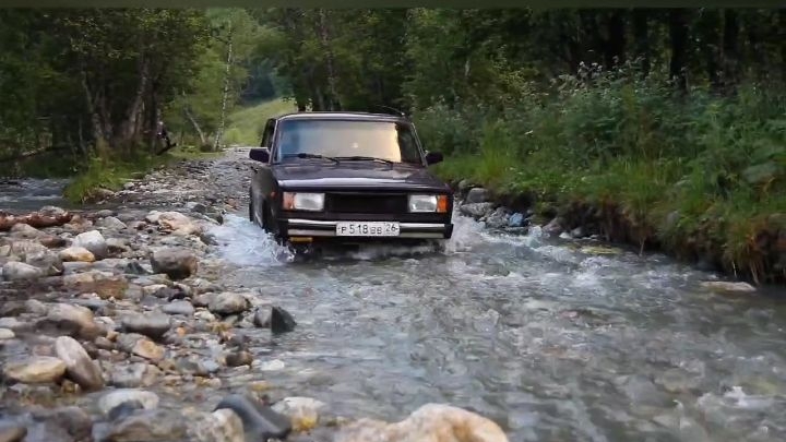 Драйв по реке в Архызе на 4ке и дети