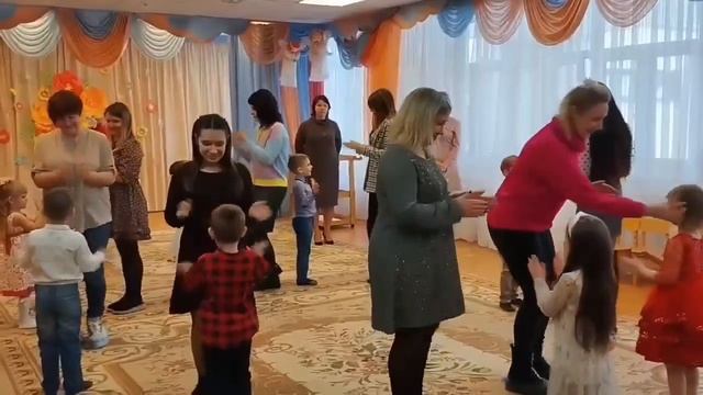 Утренник 8 Марта в детском саду смотреть онлайн