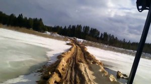 У водилы стальные ЯЙЦА Опасная переправа Урал лесовоз