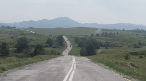 Дорога уходит в даль...