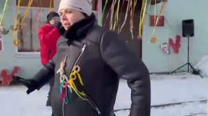 2_5249130805208321743.MP4