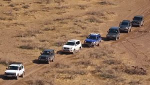 Обзор JAC JS8 Самый семейный кроссовер в сегменте _ Diyas Valikhan