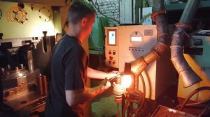 Установка индукционного нагрева INDUCT-F120. Нагрев под высадку головки болта