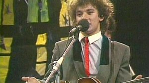 "Вы воспитывались на классической музыке, а что будет с молодежью, которая воспитывается на песнях