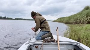 Рыбалка на спиннинг и сети. Попали в ливень.