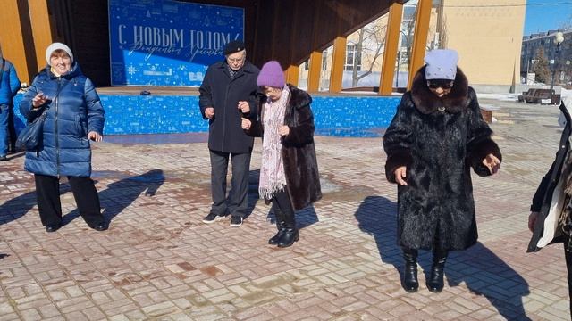 1000032927.mp4 смотреть онлайн