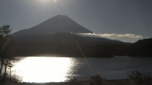 Удивительное небо в Япония и какая красота Солнечное затмение