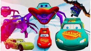 Безумный старый спорткар против обычных машин из BeamNG.Drive