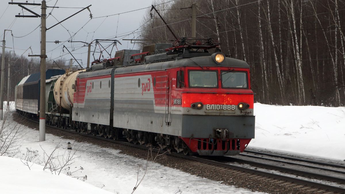 Испытания новой камеры и микрофона. Редкие гости и обычные поезда на БМО. Часть 1 смотреть онлайн