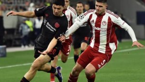 Байер - Олимпиакос. Лига чемпионов.