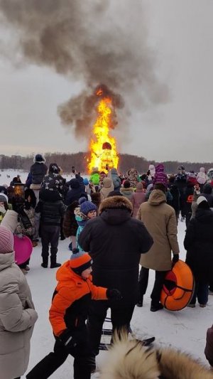 Сжигание Масленицы на Зелёном острове в Омске 22 Февраля 2026