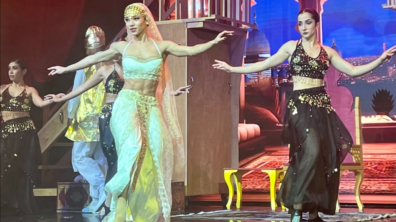 Арабская ночь на круизном лайнере Celestyal .