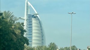 Прилетели в Дубай. Декабрь. Предпраздничная атмосфера. Отель Мовенпик.