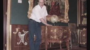 Руслан Мастеровой . Работы в кабинет. Бюро , Письменный стол , Гостиный стол, Комод Рококо .