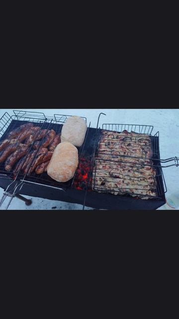 С Праздником 🙂