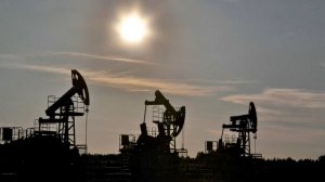 Цены на нефть снизились на фоне переговоров США и Ирана