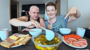 Мукбанг сожрали целый ТАЗ ОСТРОЙ китайской похлебки) Вован ушёл в ОТРЫВ! Отдых в Паттайе под УГРОЗОЙ