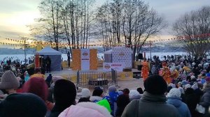 Смарт парк Дельфин в Воронеже сегодня 22 февраля 2026, масленица, интерактивное выступление, чучело