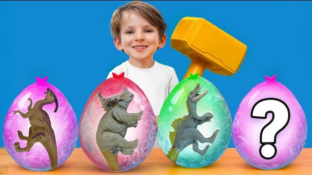 Динозавры сбежали из замороженных яиц! Находим динозавров и учимся вместе! смотреть онлайн