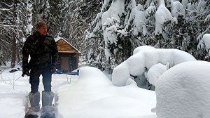 Таёжный быт. Проверяю капканы. Как крепятся мешки на лыжах