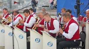 Духовой оркестр - 9 мая 2000г. (55 лет Победы) Городская Площадь.