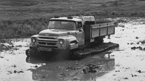 Первый болотоход ЗИЛ В-1 «Витязь».