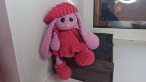 Вяжем крючком ЗАЙКУ. часть 2 - лапки