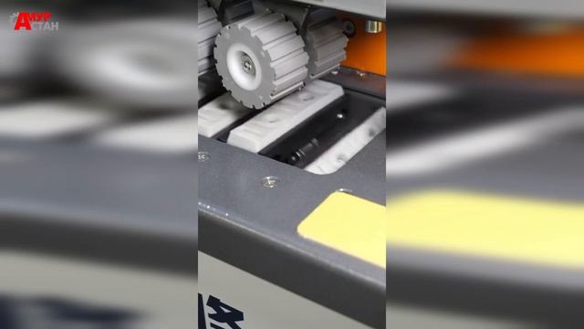 Кромкооблицовочный станок для изогнутых деталей CERTON WFS-190 смотреть онлайн