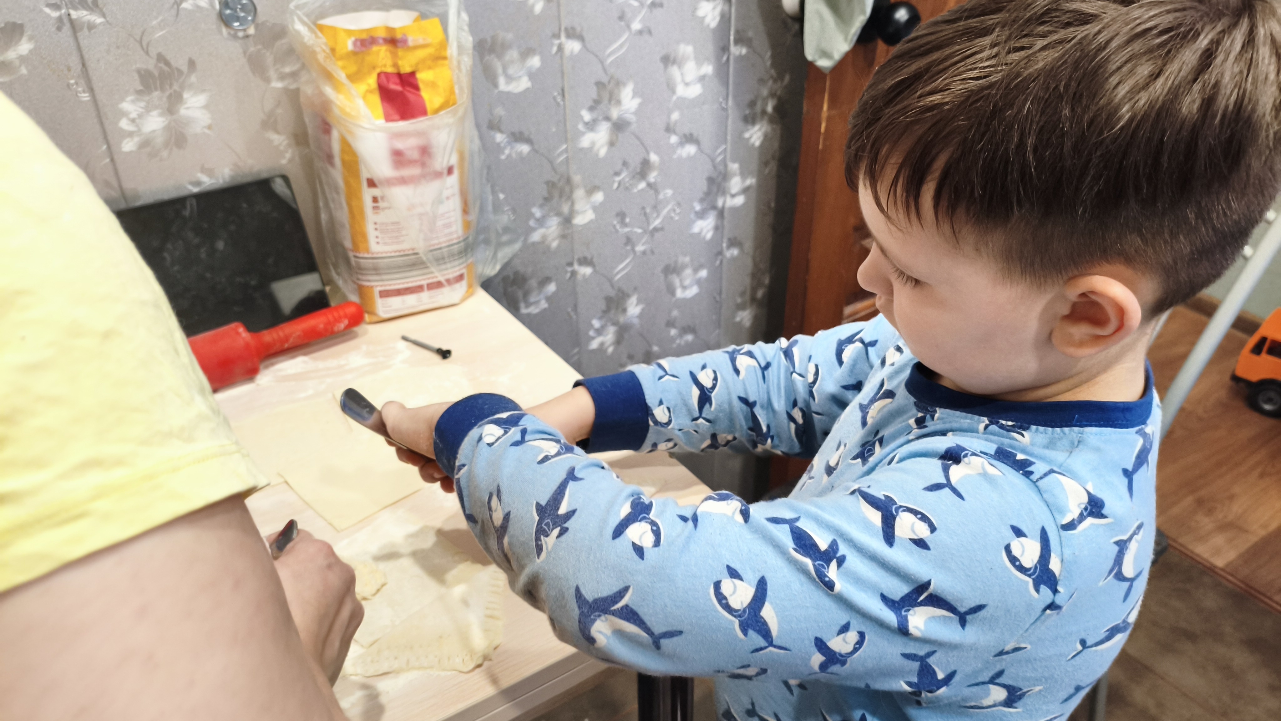 Мамин помощник