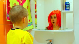 РОМА И МАМА ПОМЕНЯЛИСЬ ТЕЛАМИ ЧАСТЬ 1! МУЛЬТИК ПРО ХЕЛПИКА! РОМА И ХЕЛПИК 7 СЕРИЯ