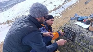 Памятную доску защитникам Кавказа установили на перевале Шаухуна в Кабардино-Балкарии