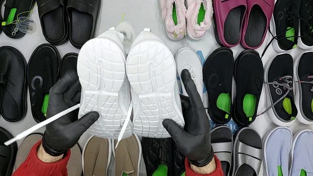 Фото лота №39576 по запросу Обувь оптом