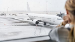 Массовая отмена авиарейсов из-за непогоды в Хабаровске