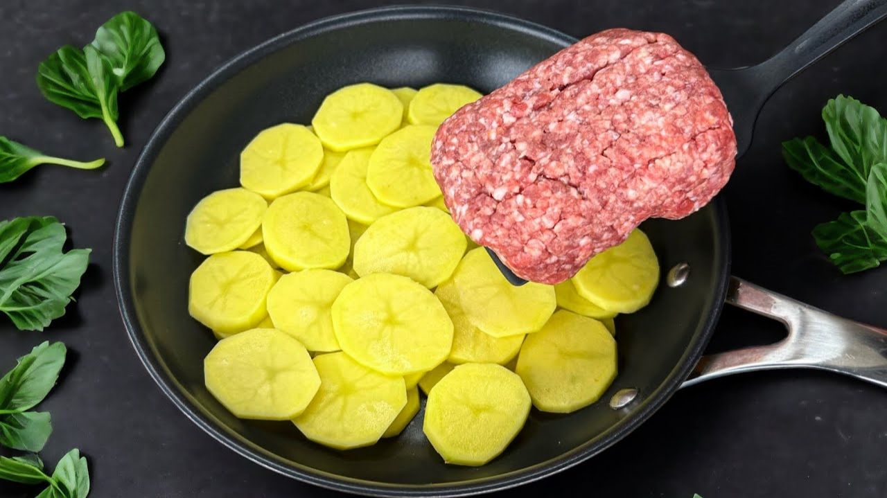 Самые Вкусные Рецепты из Картошки и Фарша. 3 НЕВЕРОЯТНО ВКУСНЫХ РЕЦЕПТА из КАРТОШКИ и ФАРША смотреть онлайн