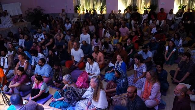 2026.02.20 Rishikesh kirtan Fest Bada Haridas prabhu смотреть онлайн