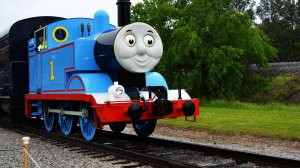 ТОМАС И ЕГО ДРУЗЬЯ ИГРАЕМ КРУТЫЕ ПАРОВОЗИКИ РАЗВИВАЮЩИЕ МУЛЬТИКИ ДЛЯ МАЛЬЧИКОВ