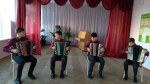 "Ехали казаки", исполняет ансамбль баянистов "Гармония"