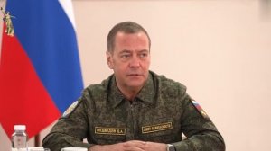 Россия стала передовой страной по беспилотникам, подчеркнул Медведев.

Он отметил, что после ...