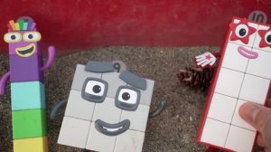 Учим цифры и буквы с кубиками