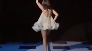 Танец девушек 70х