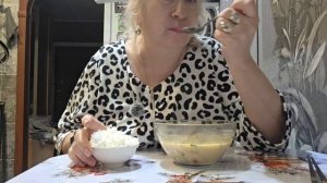 РАСПАКОВКА ЧТО КУПИЛИ В ГЛОБУСЕ! ДОЕДАЮ ТОМ ЯМ!