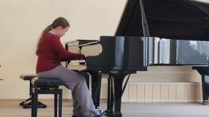 Гарыкина Диана, 2 год обучения по фортепиано, ДМШ им. Р. М. Глиэра, преподаватель Васильева А. С.