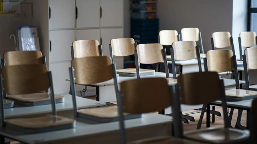 ВСУ второй раз за день атаковали школу в Брянской области смотреть онлайн