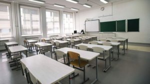 В Обнинске обломок дрона повредил здание школы