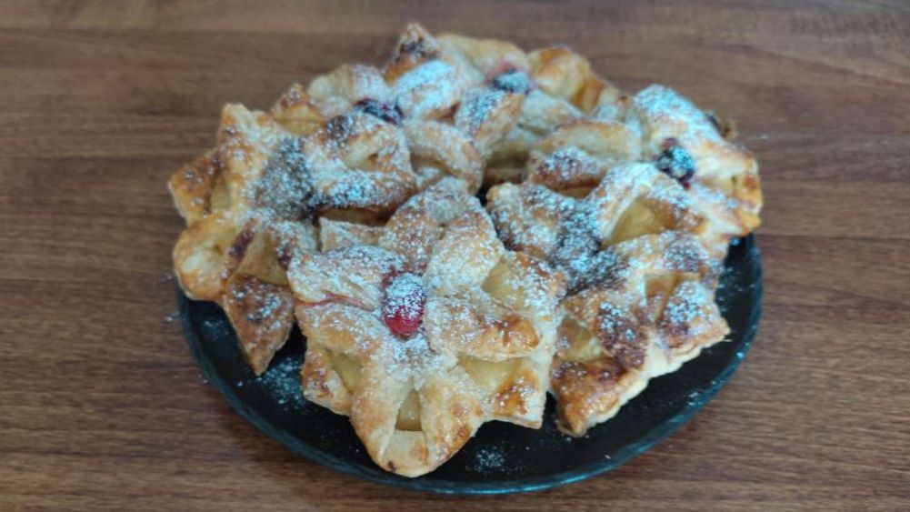 СЛОЙКИ С АНАНАСОМ