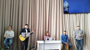 "ТЫ объемлешь меня..."; "Как олень к воде стремится"